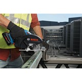 Bosch Professional Akku-Metallkreissäge GKM 18V-50 Professional solo, Handkreissäge blau/schwarz, ohne Akku und Ladegerät, in L-BOXX