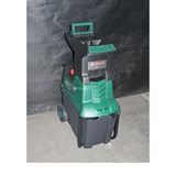 Bosch Leisehäcksler AXT 22 D, Fräswalze grün/schwarz, 2.200 Watt