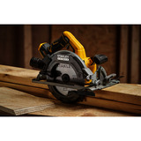 Stanley Akku-Handkreissaege (SFMCS551B-XJ), 18Volt, Handkreissäge schwarz/gelb, ohne Akku und Ladegerät