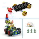 LEGO 43264 Disney Pixar Partyzug und das Auto RC aus Toy Story, Konstruktionsspielzeug 