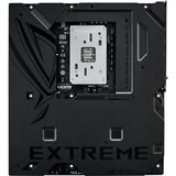 ASUS ROG CROSSHAIR X870E EXTREME, Mainboard 