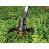 BLACK+DECKER Akku-Rasentrimmer ST182320, 18Volt orange/schwarz, Li-Ionen Akku 2,0Ah