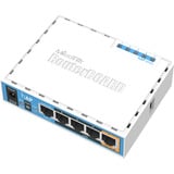 MikroTik hAP, Access Point weiß, 5 Ethernet-Anschlüsse, PoE-Ausgang, USB für 3G/4G-Unterstützung