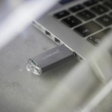 Intenso Jet Line 64 GB, USB-Stick aluminium