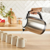 Tefal KO5S0DE Subito , Wasserkocher edelstahl/schwarz, 2.400 Watt, 1,7 Liter