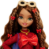 Mattel Barbie Dream Besties Teresa Modepuppe mit Zubehör zum Thema Videospiele 10-teilig