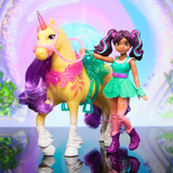 Spin Master Unicorn Academy - Ava und Einhorn Leaf, Spielfigur mit echter Mähne und Schweif sowie Bürste
