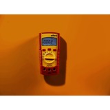 Wiha Digitales Multimeter 45218, bis 600 V AC, CAT IV, Messgerät rot/gelb