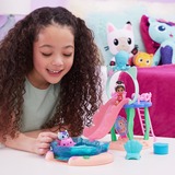 Spin Master DreamWorks Gabby's Dollhouse Cat Adventures - Purrific Pool Party Spielset, Kulisse mit Gabby- und Meerkätzchen-Figur