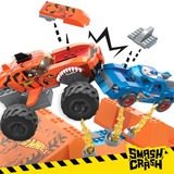 MEGA Hot Wheels Monster Trucks Tiger Shark Crash Wettkampf, Spielfahrzeug 226-teilig