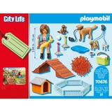 PLAYMOBIL 70676 City Life Geschenkset "Hundetrainerin", Konstruktionsspielzeug 