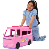Mattel Barbie Super Abenteuer-Camper Spielset, Spielfahrzeug mit Dachzelt, Grill mit Farbwechseleffekt und 60 Zubehörteilen