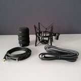Rode X XDM-100, Mikrofon schwarz/rot