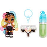 MGA Entertainment Yummiland Lip Gloss Doll Sour Sweeties - Sasha Sourworms, Puppe 