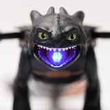 Spin Master Drachenzähmen leicht gemacht - Plasma Blast Ohnezahn, Spielfigur mit Licht- und Soundeffekten