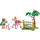 PLAYMOBIL 71849 Princess Magic Königskinder im Spielgarten, Konstruktionsspielzeug 