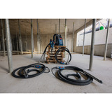 Bosch Professional PRO GDI38-500 Betonrüttler, Verdichter schwarz/blau, 38 mm Rüttelkopf