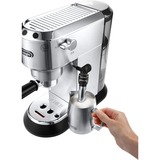 DeLonghi Dedica Style EC 685.M, Espressomaschine silber