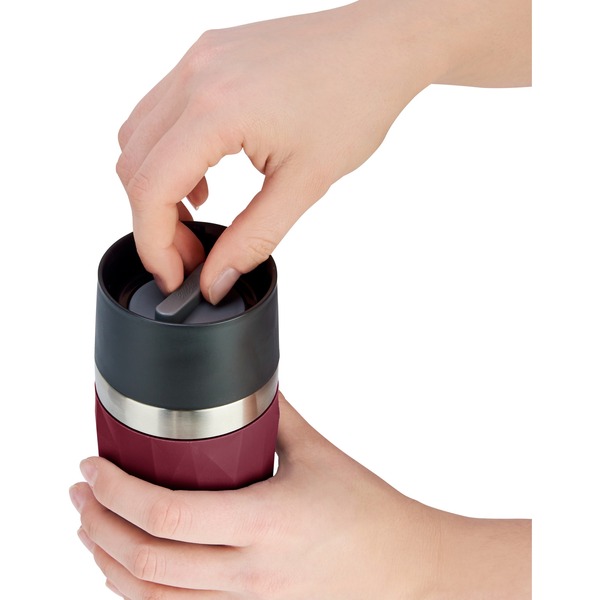 Emsa TRAVEL MUG Kompaktna termo skodelica 0,3 l vinsko rdeča, navojni pokrov