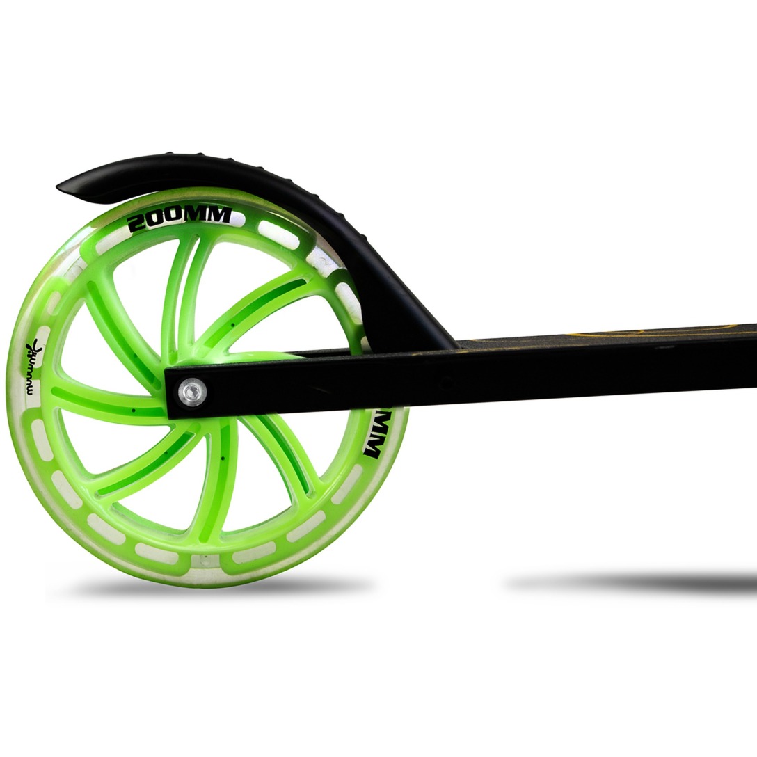 Muuwmi Lights Aluminium Scooter GLOW 200 mm schwarz/grün, mit Leuchtrollen und Glow-Effekt
